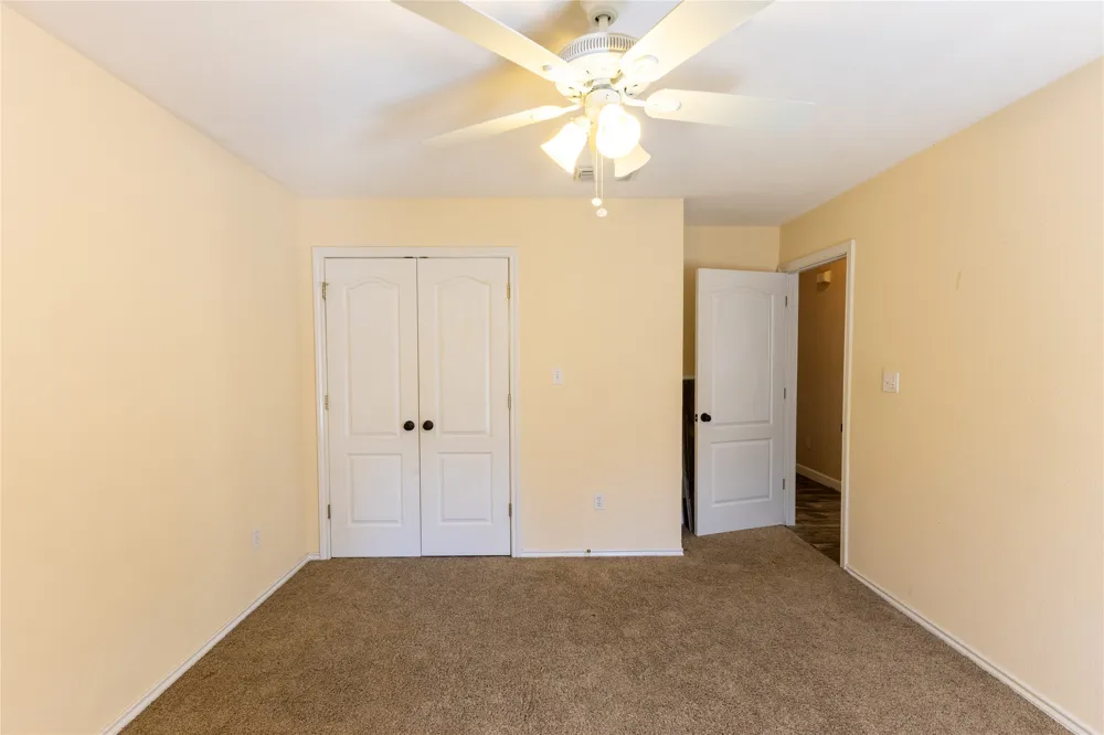 3904 Santa Cruz Street Granbury, TX 76049