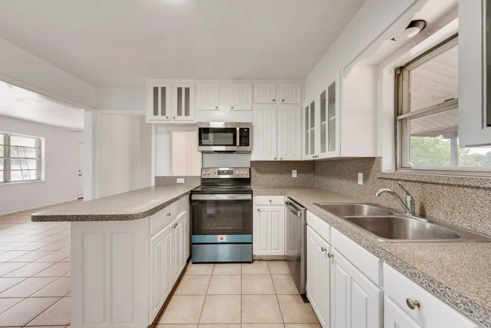 3006 Inspiration Drive Hudson Oaks, TX 76087