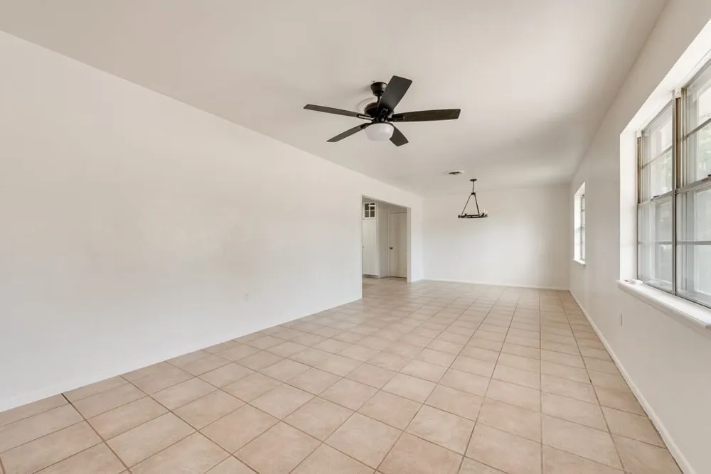 3006 Inspiration Drive Hudson Oaks, TX 76087
