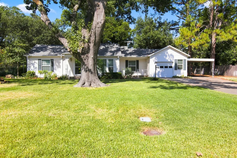 603 Merritt Street River Oaks, TX 76114