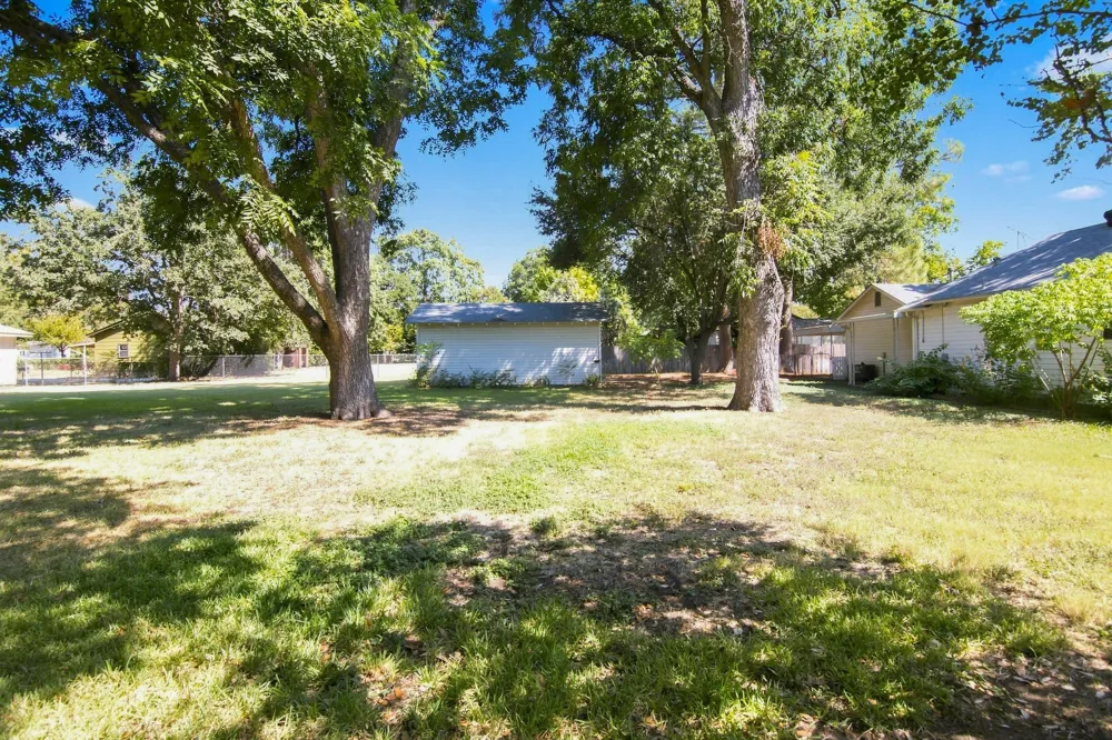 603 Merritt Street River Oaks, TX 76114