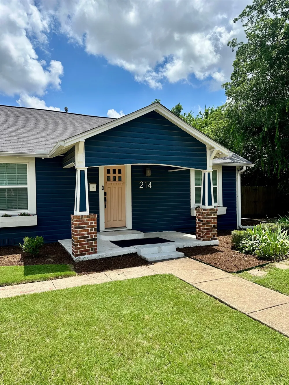 214 Colorado Street McKinney, TX 75069