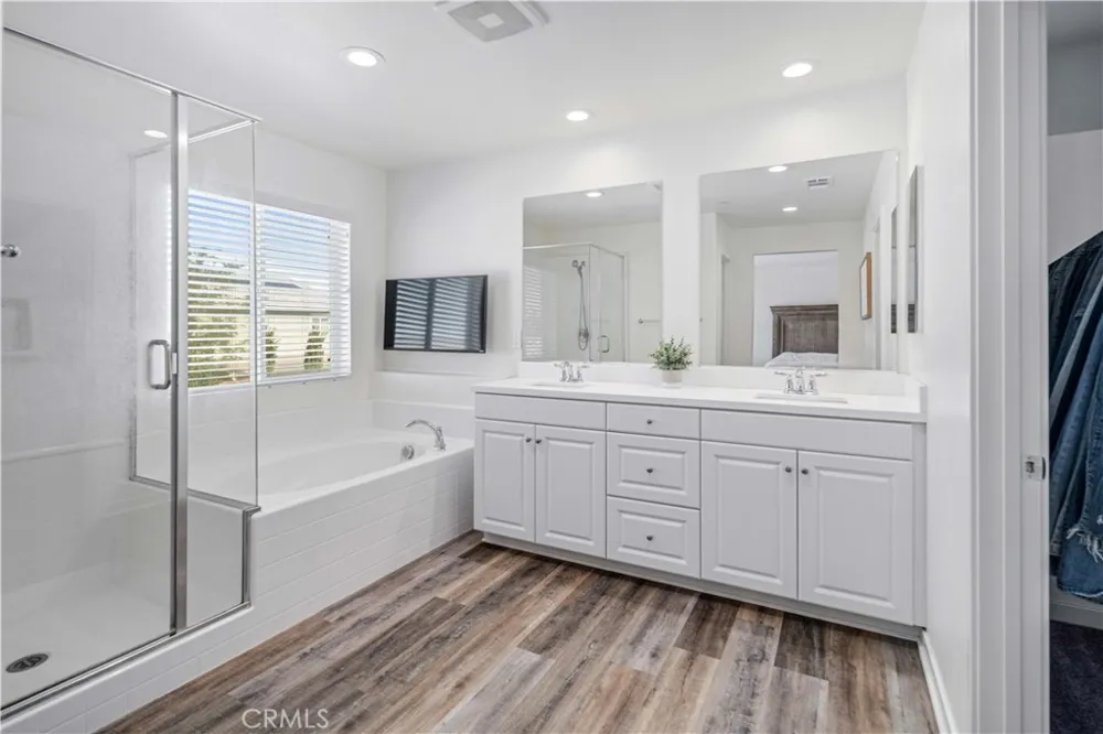 45025 43rd W Lancaster, CA 93536