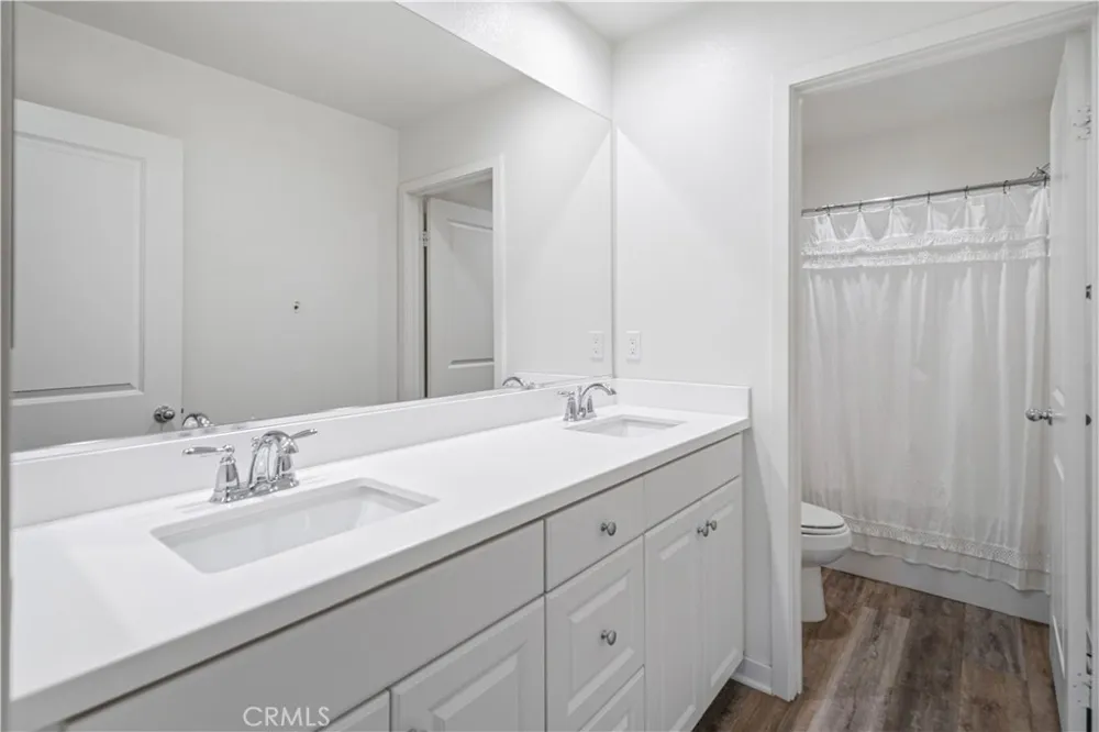 45025 43rd W Lancaster, CA 93536