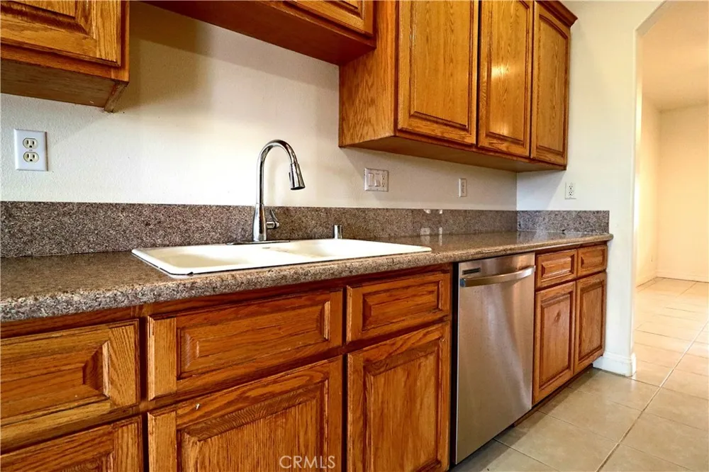 18590 Una Street Perris, CA 92570