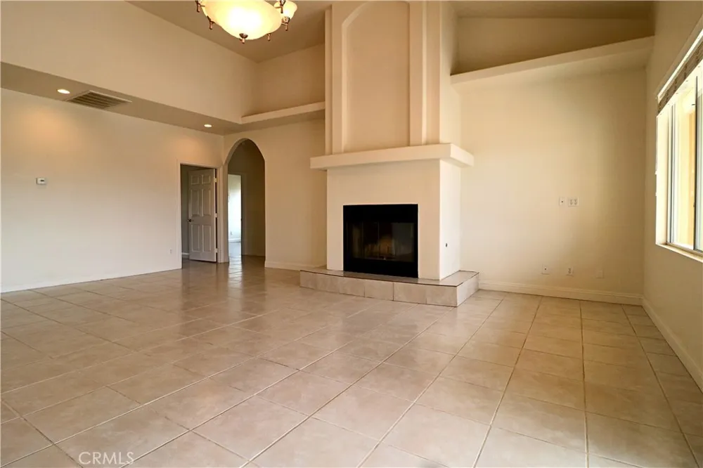 18590 Una Street Perris, CA 92570
