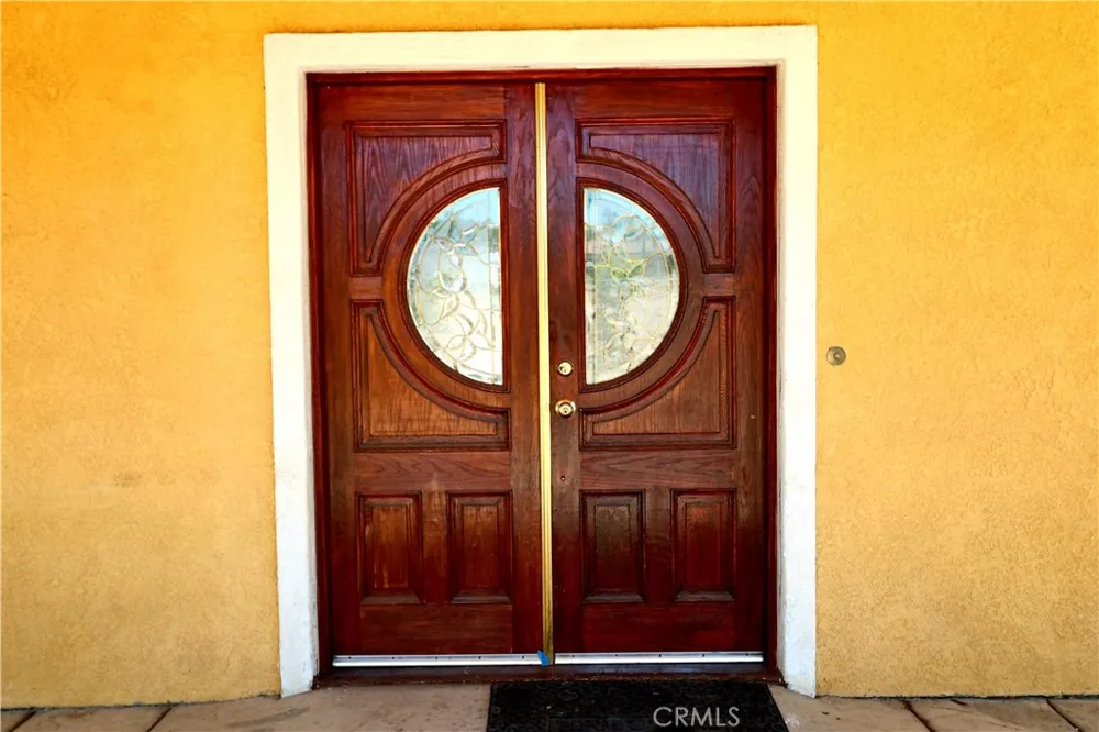 18590 Una Street Perris, CA 92570