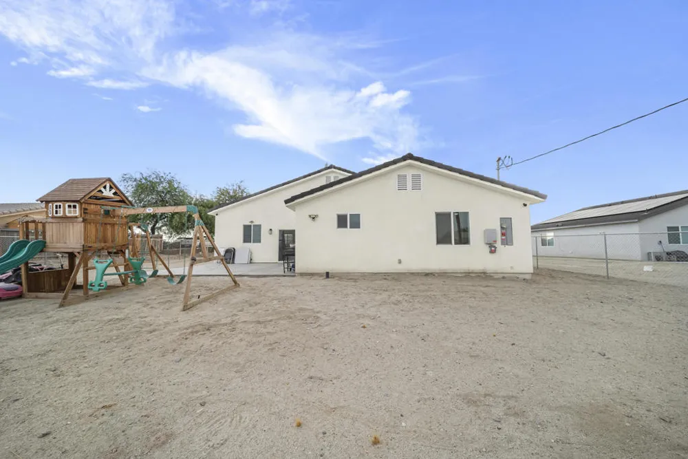 2860 Vista Avenue Thermal, CA 92274