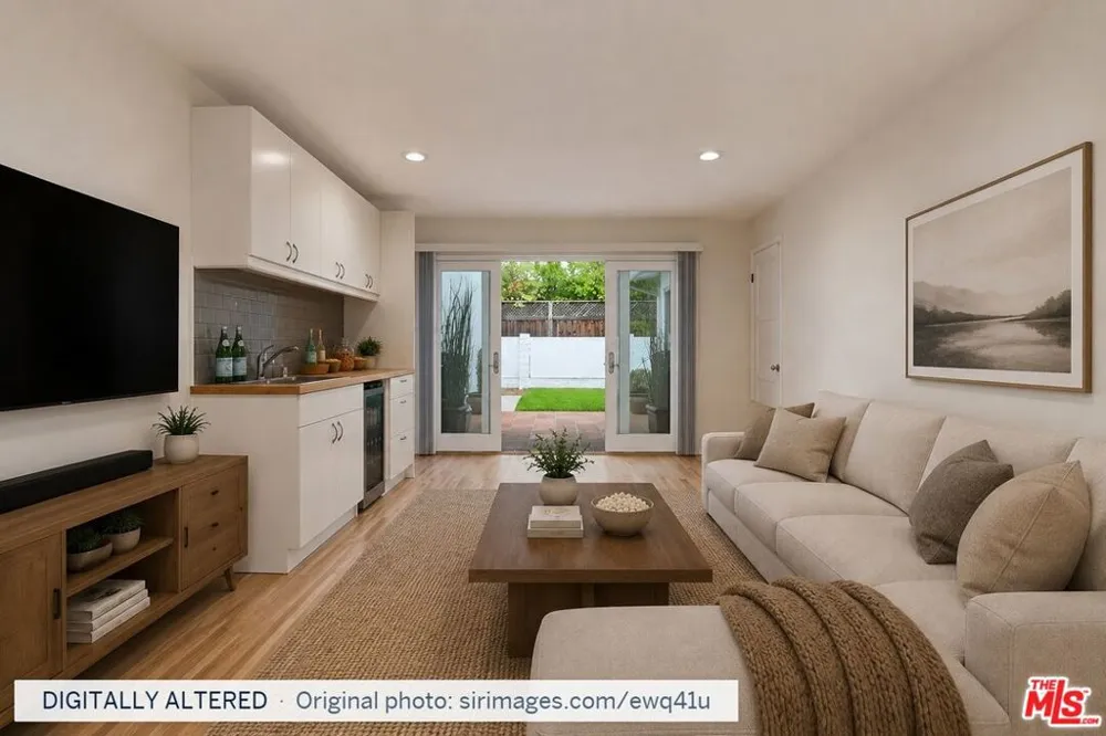 11375 Montana Avenue Los Angeles, CA 90049