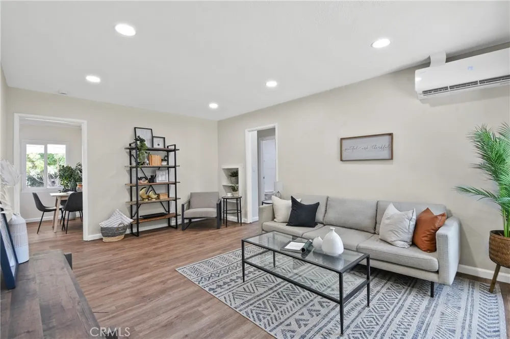 1647 S Huntington Street Pomona, CA 91766