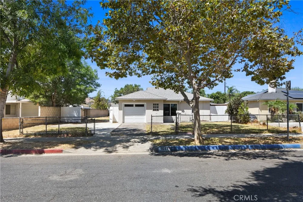 1647 S Huntington Street Pomona, CA 91766