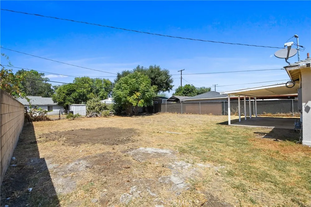 1647 S Huntington Street Pomona, CA 91766