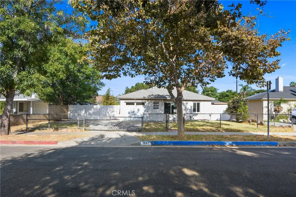 1647 S Huntington Street Pomona, CA 91766