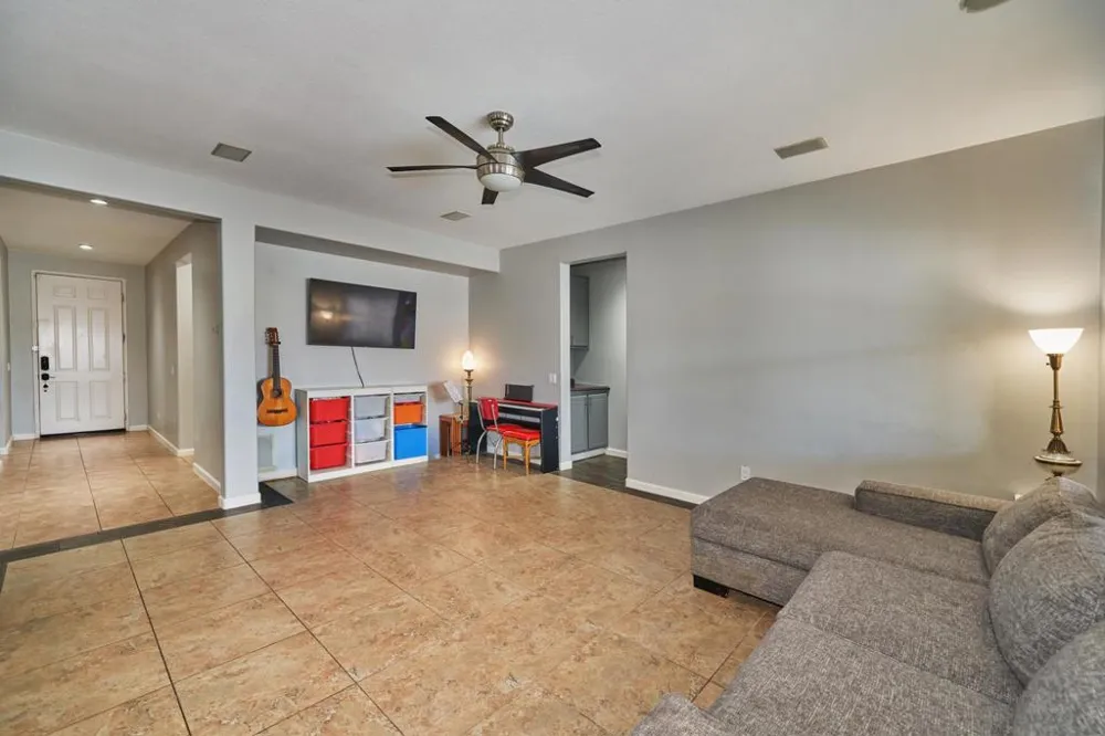 62845 Crescent Street Desert Hot Springs, CA 92240