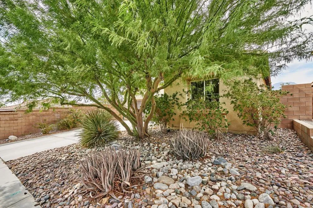 62845 Crescent Street Desert Hot Springs, CA 92240