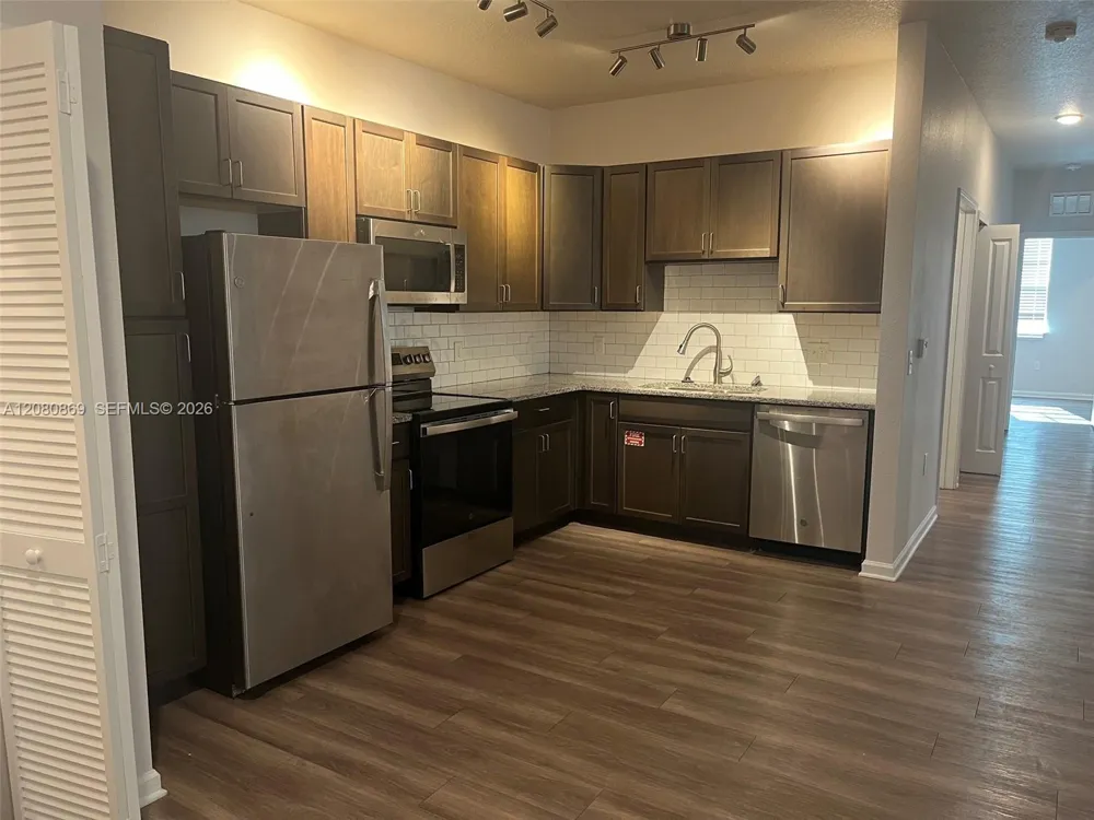 821 E Magnolia Drive #5117 Tallahassee, FL 32301