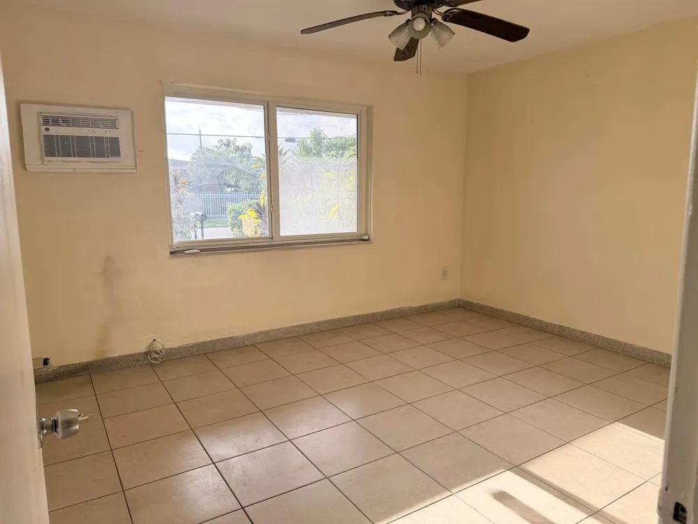 11102 NW 11TH AVENUE Miami, FL 33168