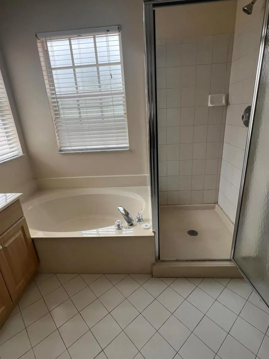 315 NW 158TH LANE Pembroke Pines, FL 33028