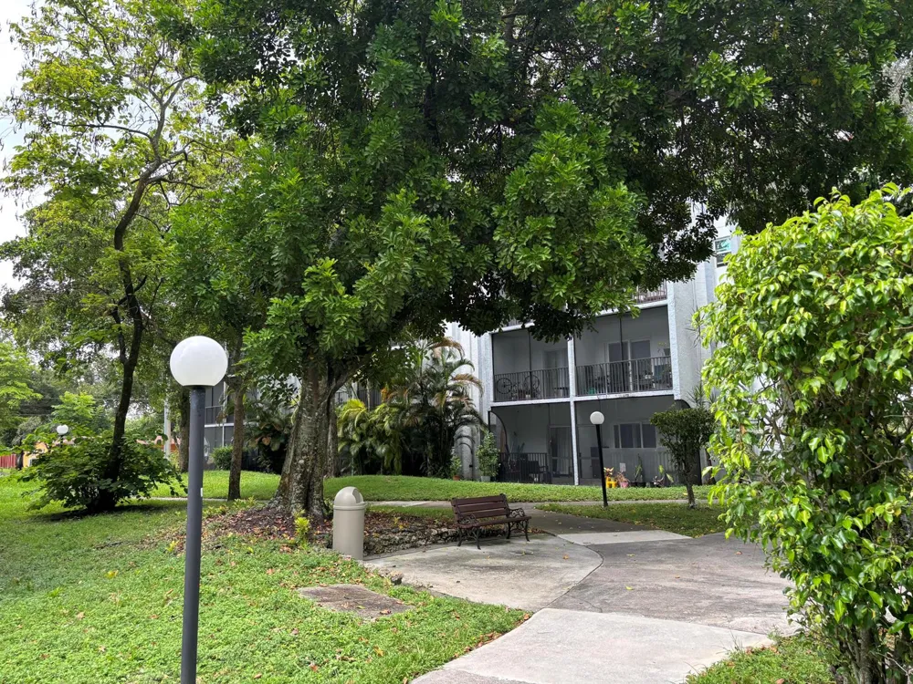 7501 NW 16TH STREET #3207 Plantation, FL 33313