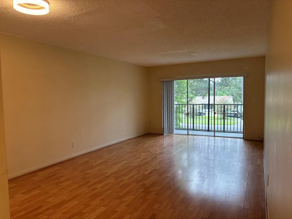 7501 NW 16TH STREET #3207 Plantation, FL 33313