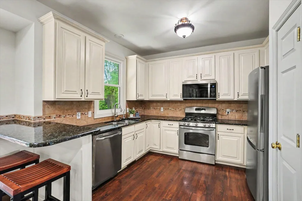 3382 Hampstead Court Portage City, MI 49024
