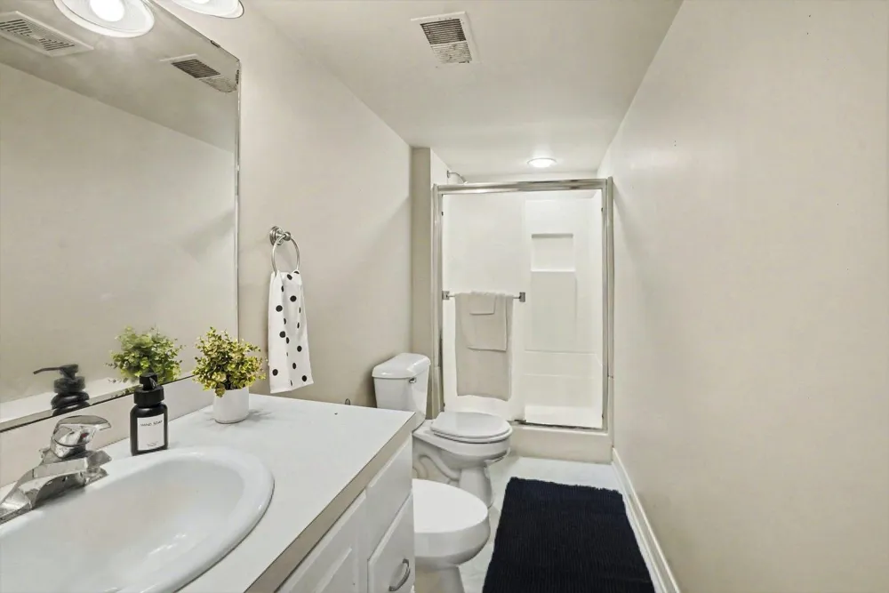 3382 Hampstead Court Portage City, MI 49024
