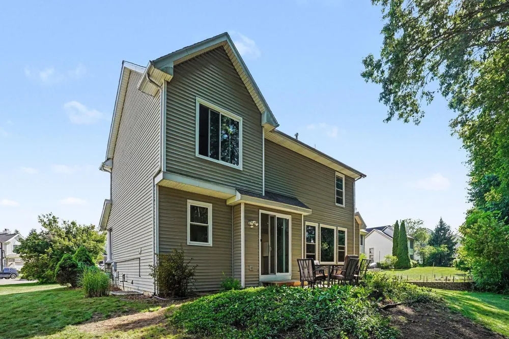 3382 Hampstead Court Portage City, MI 49024
