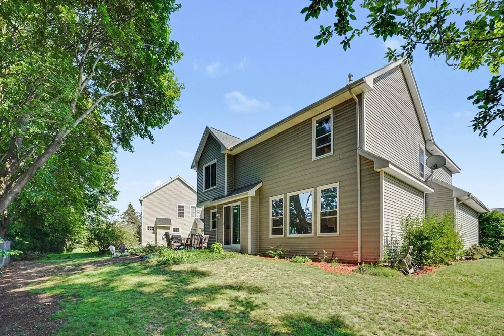 3382 Hampstead Court Portage City, MI 49024