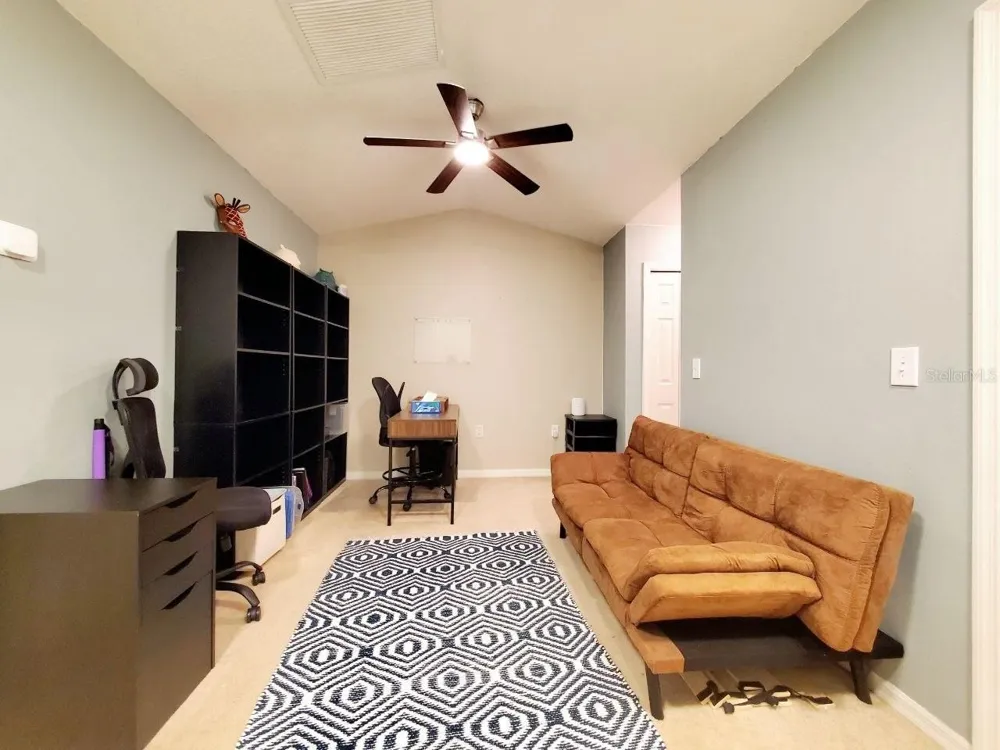 20420 NEEDLETREE DRIVE Tampa, FL 33647