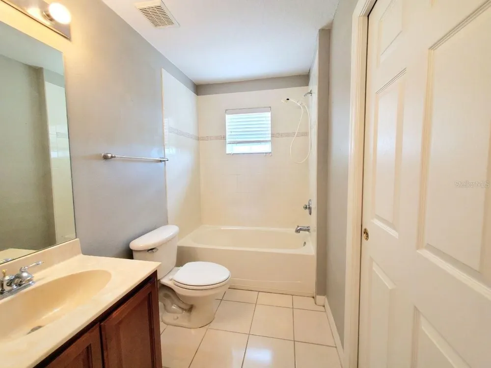 20420 NEEDLETREE DRIVE Tampa, FL 33647