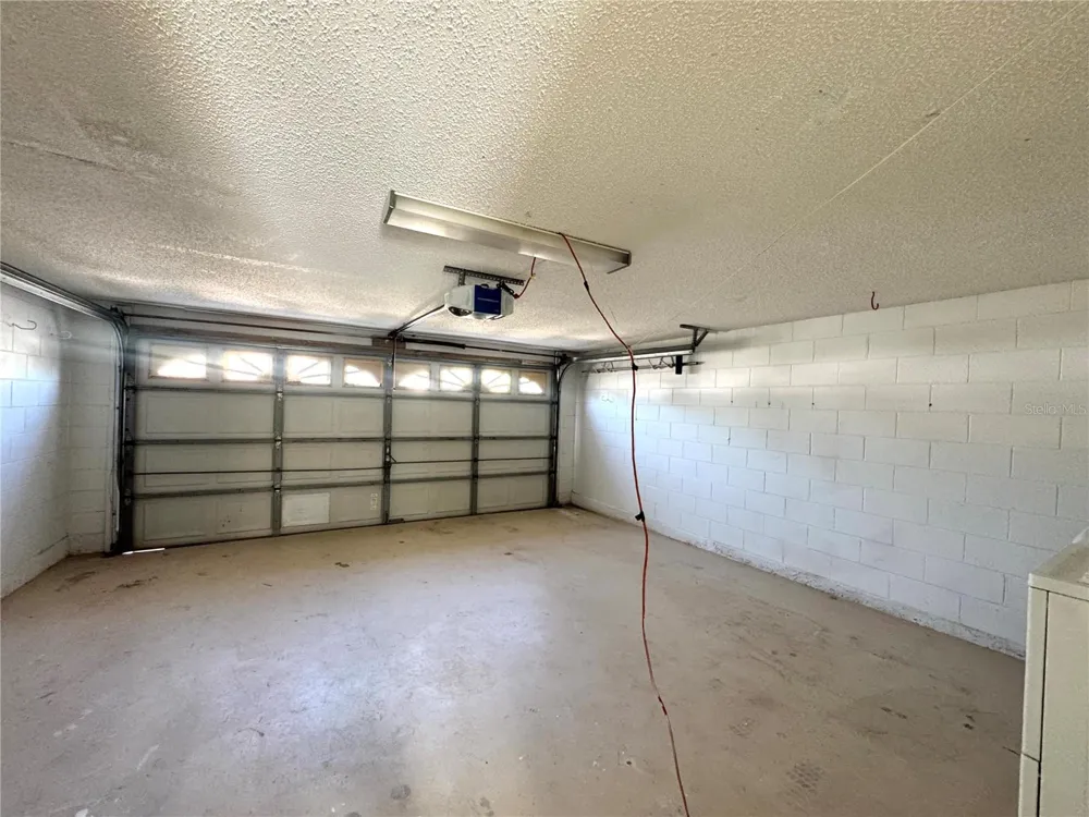 2985 VISCOUNT CIRCLE Kissimmee, FL 34747