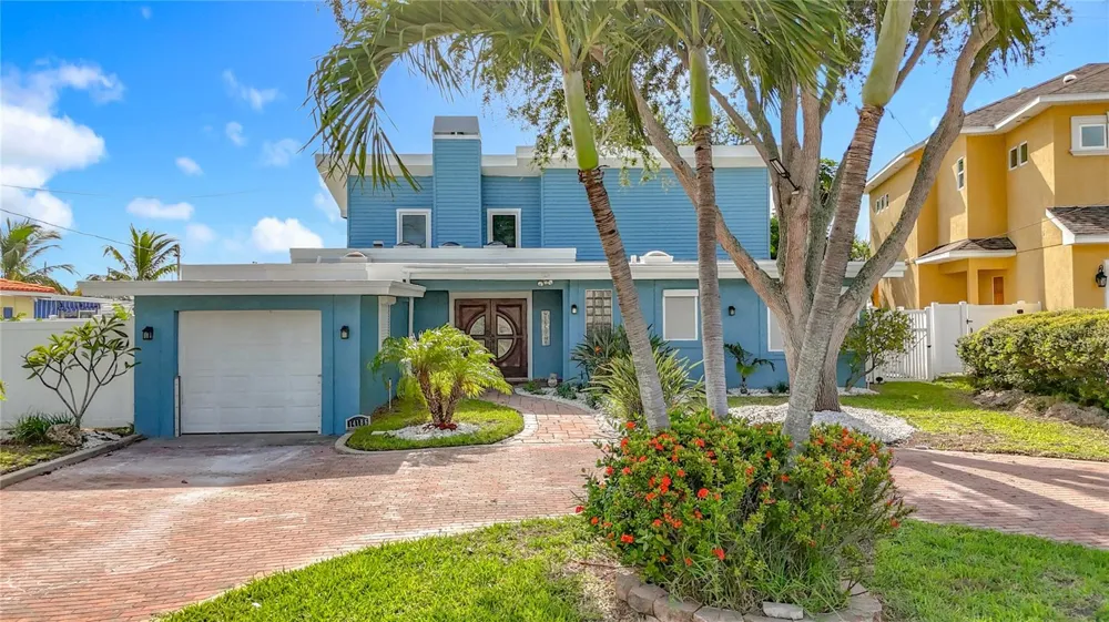 14186 W PARSLEY DRIVE Madeira Beach, FL 33708