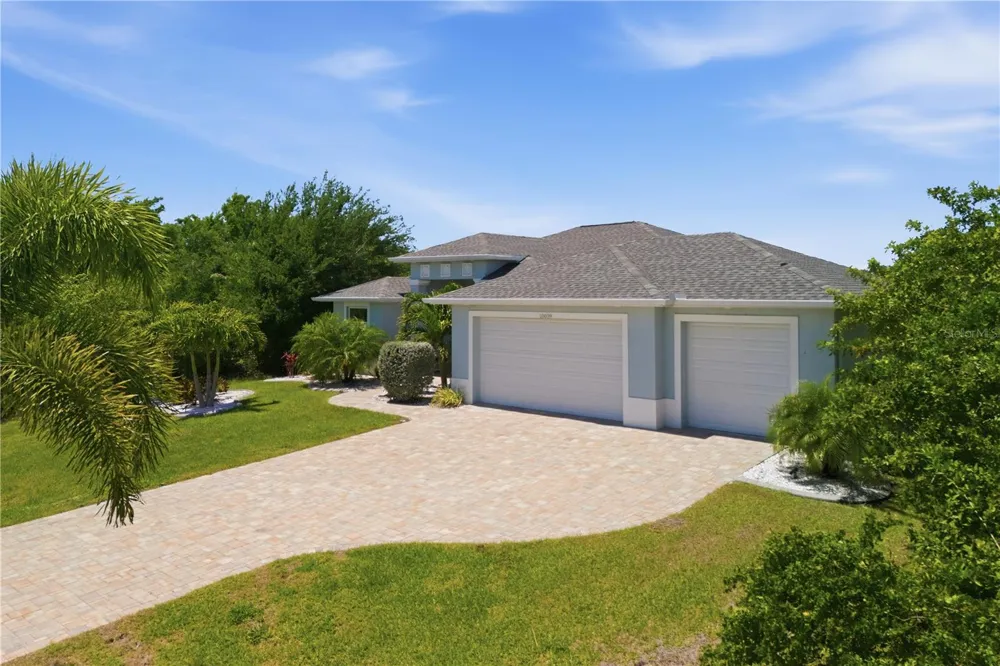 10039 KINGSVILLE DRIVE Port Charlotte, FL 33981
