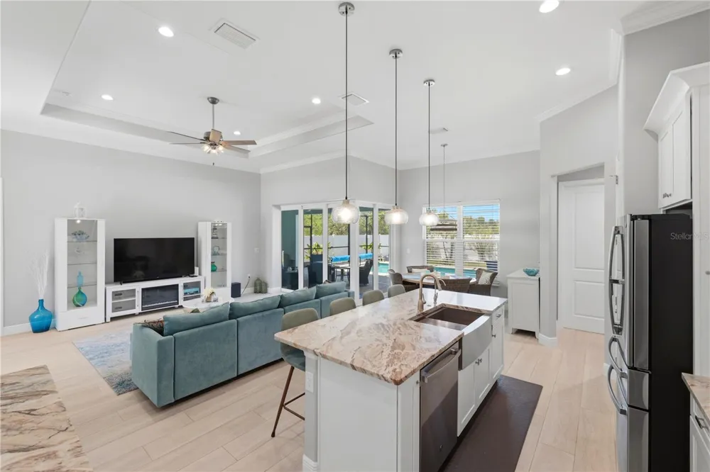 10039 KINGSVILLE DRIVE Port Charlotte, FL 33981