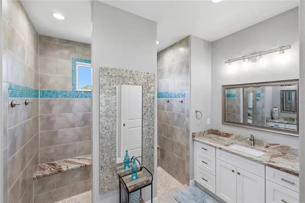 10039 KINGSVILLE DRIVE Port Charlotte, FL 33981