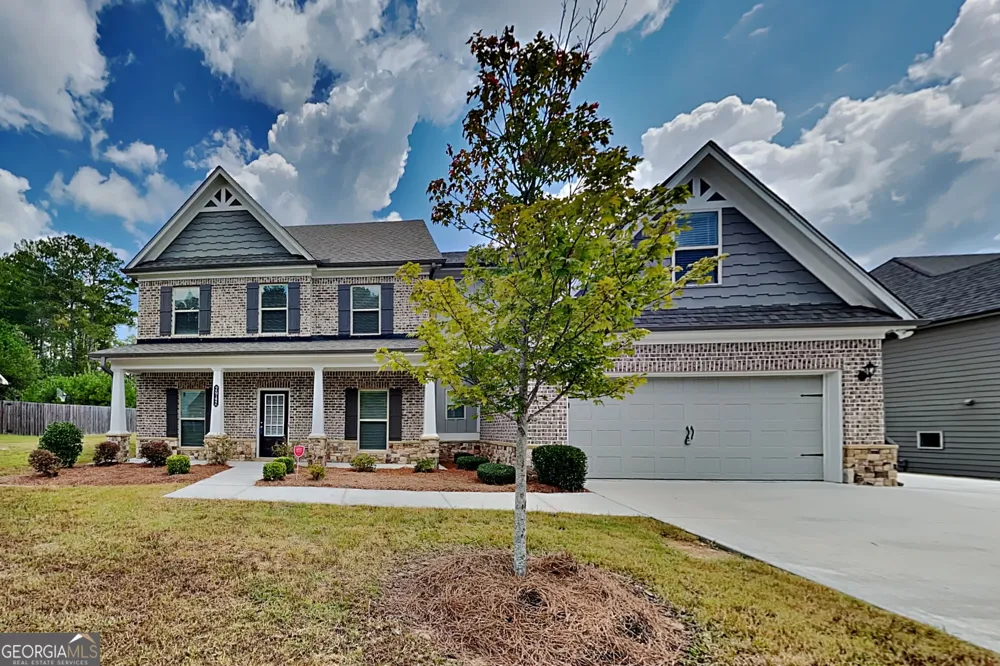 2942 Blue Stone CT Dacula, GA 30019
