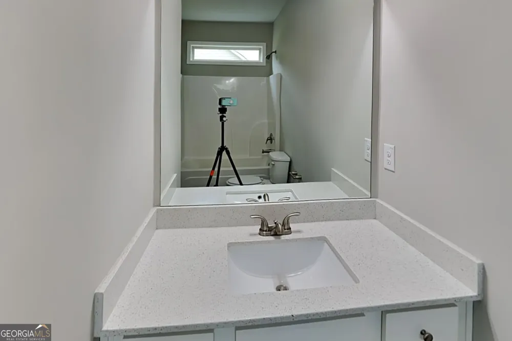 2942 Blue Stone CT Dacula, GA 30019