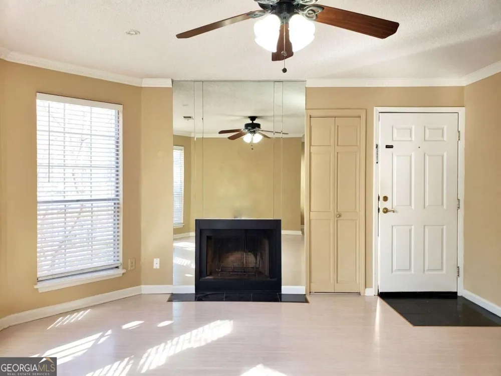913 Wentworth CT Alpharetta, GA 30022