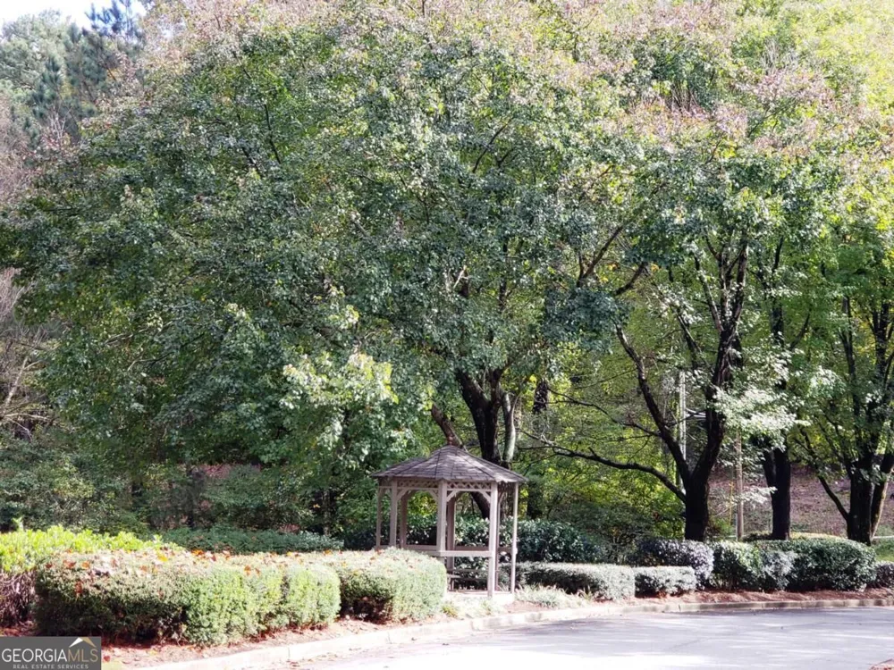 913 Wentworth CT Alpharetta, GA 30022