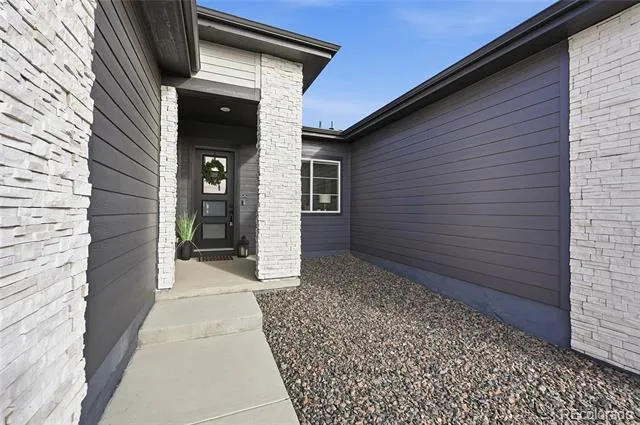 8708 S Quatar Street Aurora, CO 80016