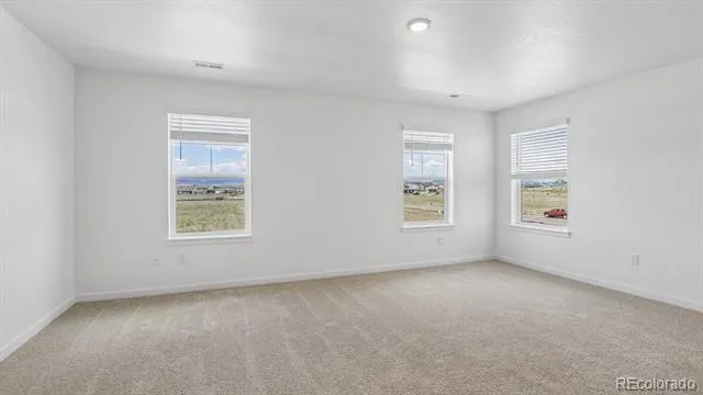 1404 Sunrise Hill Drive Berthoud, CO 80513