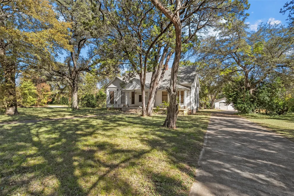 2623 15th A Street Waco, TX 76708