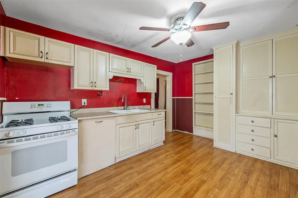2623 15th A Street Waco, TX 76708