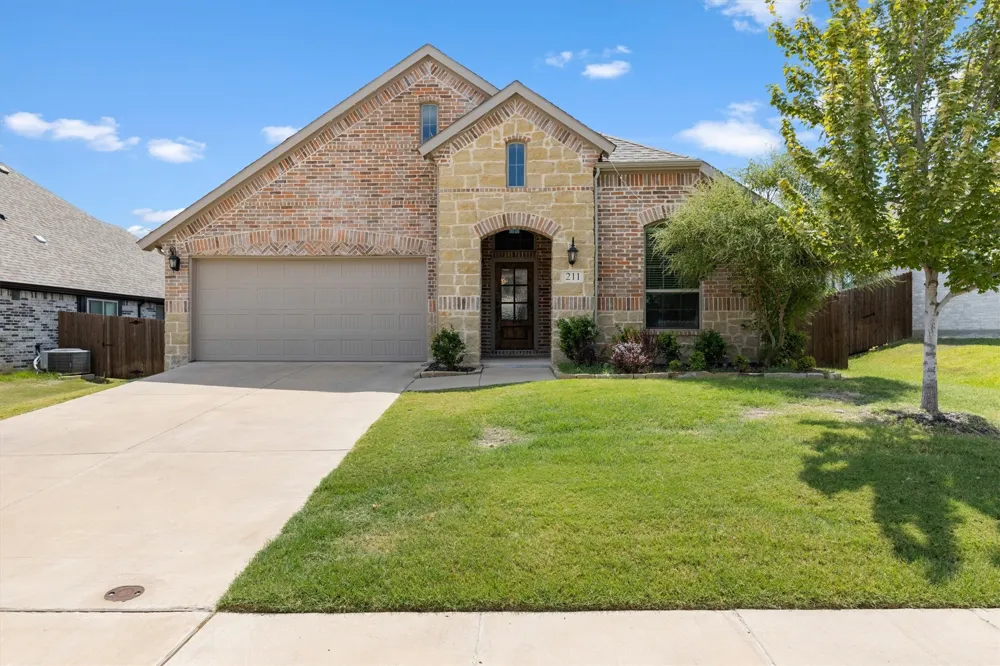 211 Nickolas Drive Princeton, TX 75407