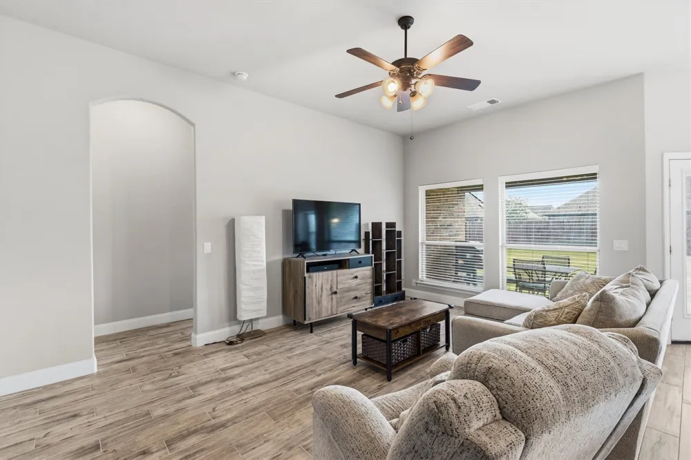 211 Nickolas Drive Princeton, TX 75407