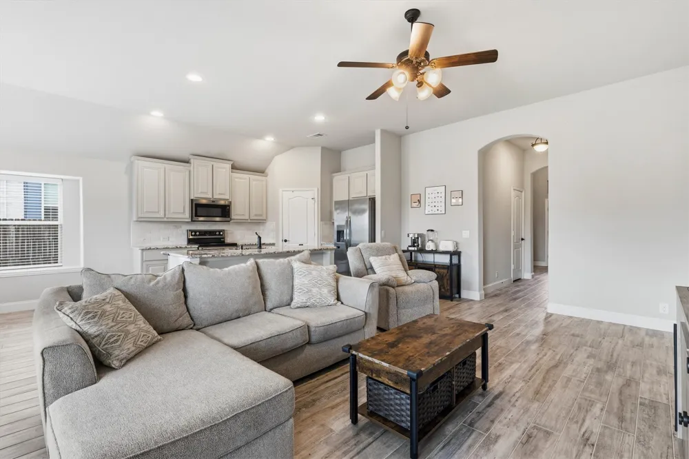 211 Nickolas Drive Princeton, TX 75407