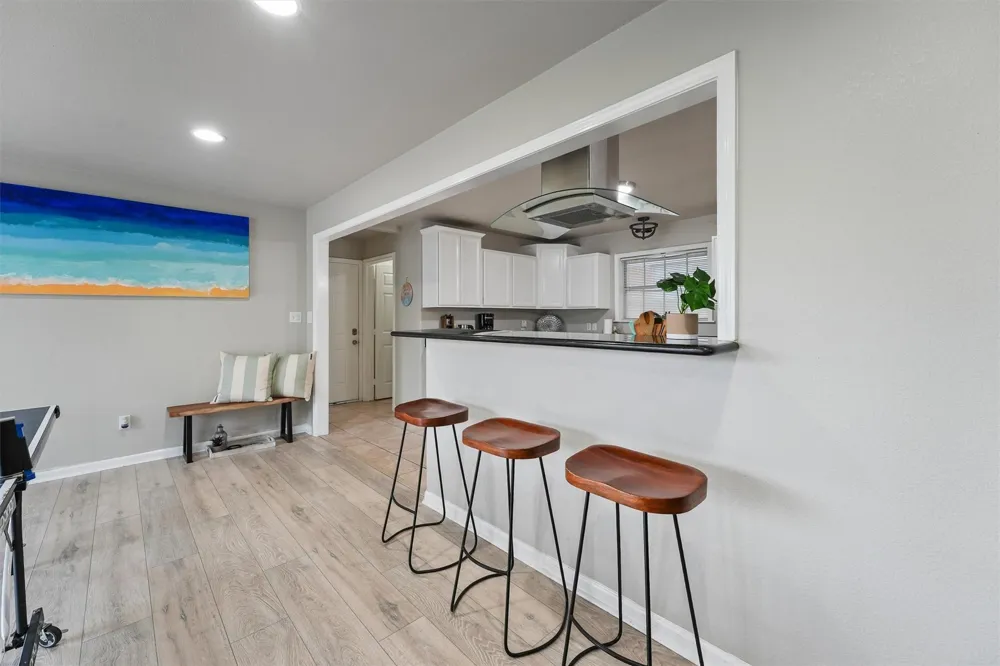 9 S Shore Drive Galveston, TX 77551
