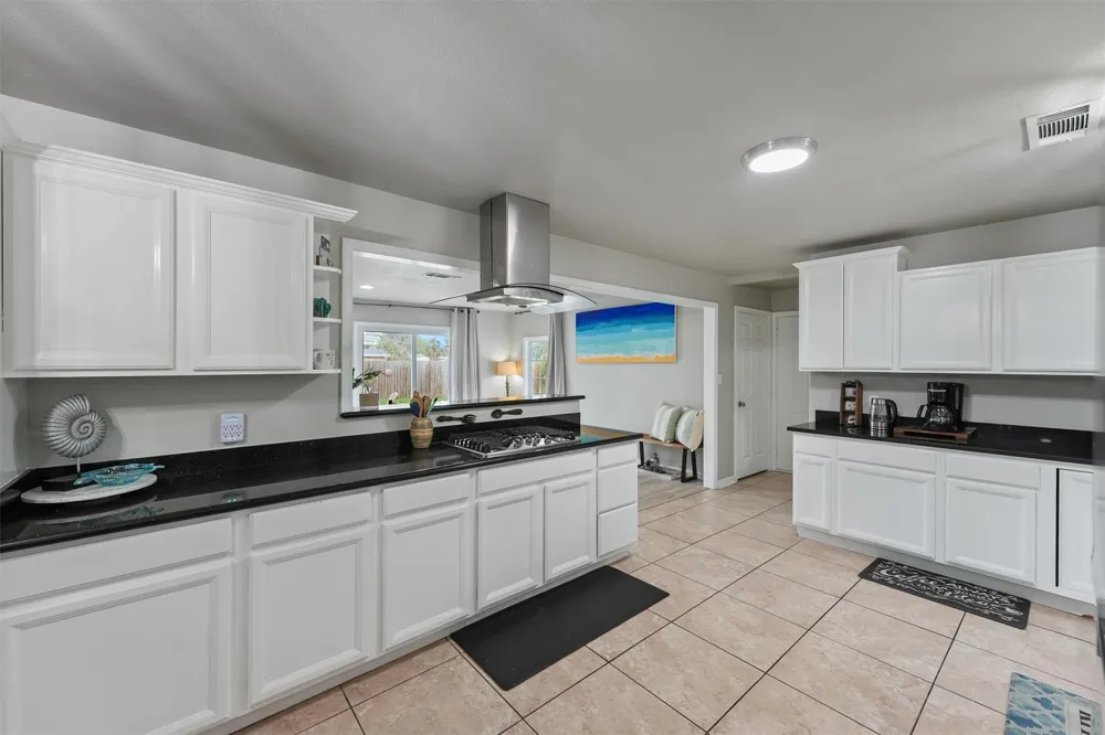 9 S Shore Drive Galveston, TX 77551