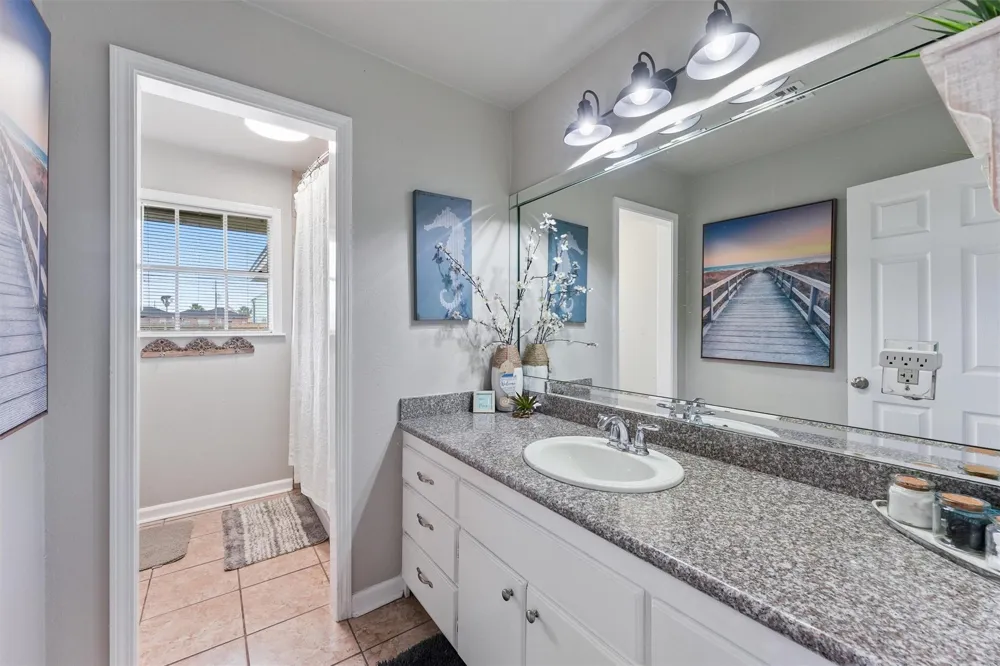 9 S Shore Drive Galveston, TX 77551