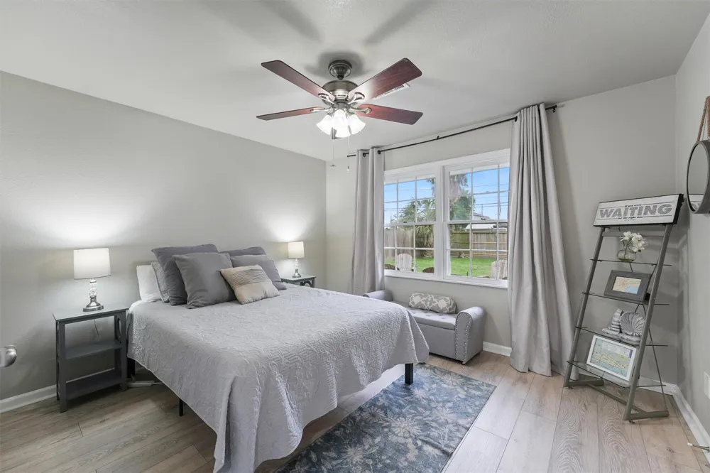 9 S Shore Drive Galveston, TX 77551